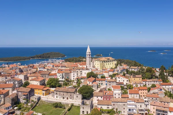 kıyı kenti Vrsar, Istria, Hırvatistan 'ın hava görüntüsü