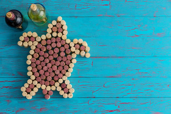 Bouchons Vin Disposés Comme Une Tortue Mer Sur Crépitement Peint — Photo