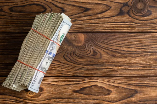 Vastag Köteg Használt 100 Dolláros Számlát Holtversenyben Rusztikus Fogalmi Kép — Stock Fotó