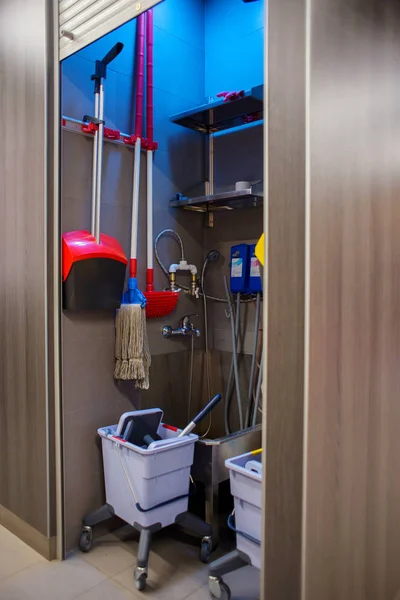 Room with cleaning tools in a restaurant. Utility room — Stock Photo, Image