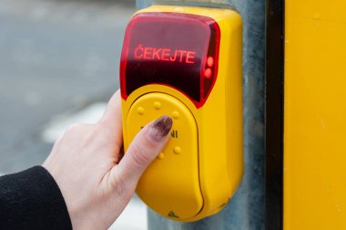 Sarı Trafik Işık Düğmesi