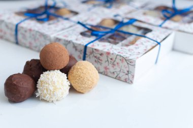 Ny için El Yapımı Çikolata Truffles