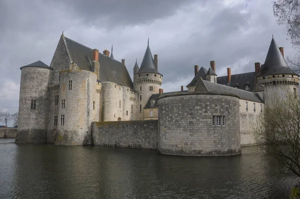Castillo Sully Sur Loire —  Fotos de Stock
