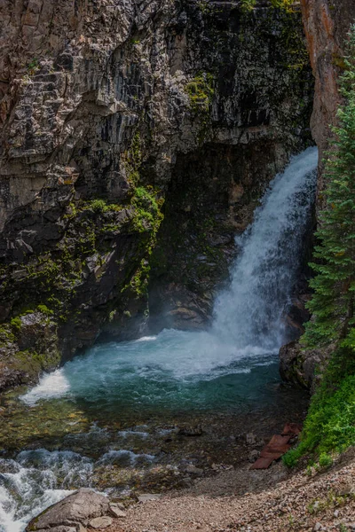 湖都市 コロラド州の近くのウィットモア滝 — ストック写真