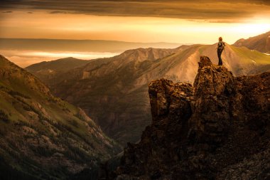 California Pass Como Gölü ve Poughkeepsie Gulch doğru üzerinden görüntülemek