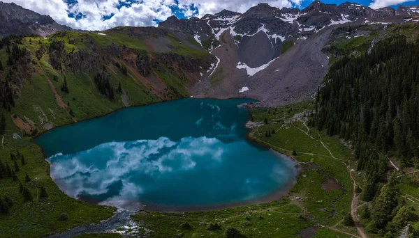 Vista Aérea Lago Azul Perto Ridgway Colorado Com Mountain Sneffels — Fotografia de Stock