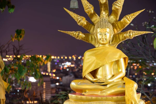 Wat Phra Yai Temple Buddha Statue Close Pattaya City Background — Stock Photo, Image