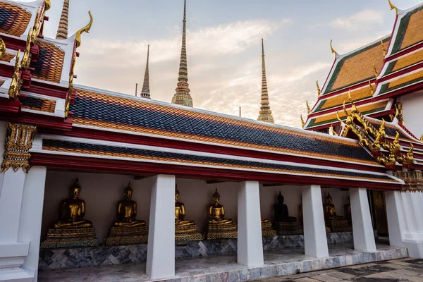 Wat Pho Palace Bangkok Tailandia —  Fotos de Stock