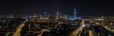 Güzel Şehir Kuala Lumpur gece Malezya panorama  