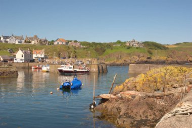 liman ve köy St Abbs, Berwickshire, İskoçya summe