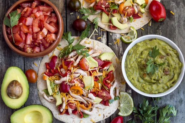 Tortilhas Com Legumes Carne Frango — Fotografia de Stock