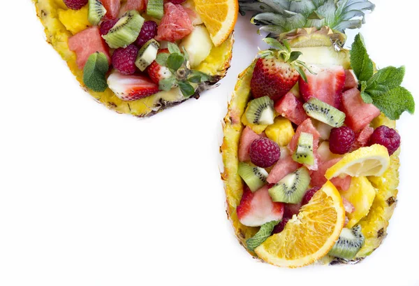 Ananas Gevuld Met Diverse Fruitsalade — Stockfoto