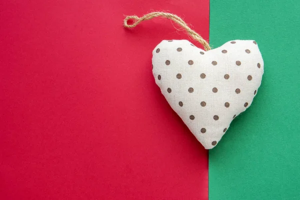 Noel Kalp Çok Renkli Bir Arka Plan Üzerinde Asılı Dekoratif — Stok fotoğraf