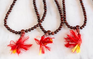 Tibet Budist tespihi, mala ya da japamala deniyor.