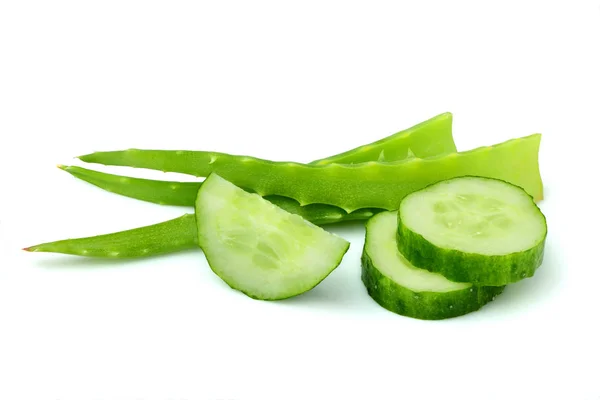 Aloe Vera Sliced Cucumbers Closeup White Background — Stock Photo, Image