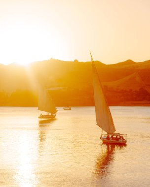 yelkenliler, hareketli, deniz, gün batımı, ışık,