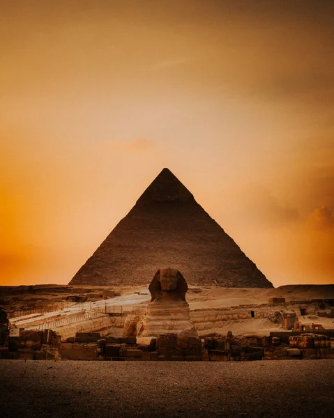 Vista Panoramica Della Grande Sfinge Piramide Nel Deserto — Foto Stock