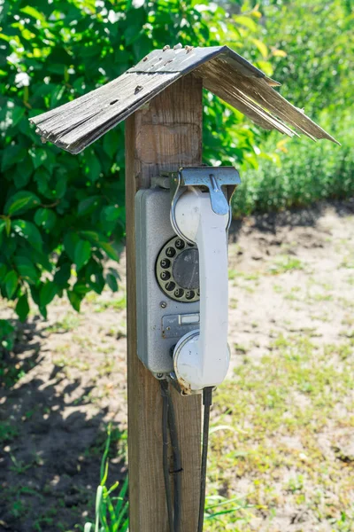 Oude Straat Schijf Getelegrafeerde Telefoon Het Dorp Phone Booth — Stockfoto