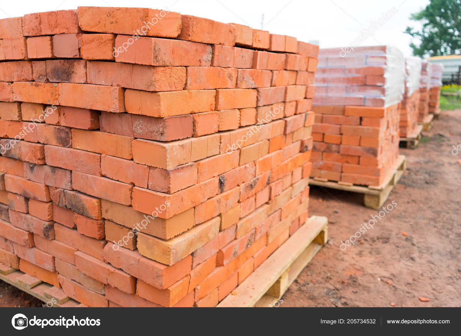 Bricks Stacked Wooden Pallets Prepared Sale Clay Brick Ecological Building Stock Photo Image By C Cs Zlo Bk Ru