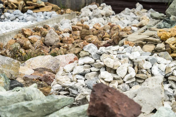 Penjualan Batu Alami Untuk Cladding Dan Konstruksi — Stok Foto