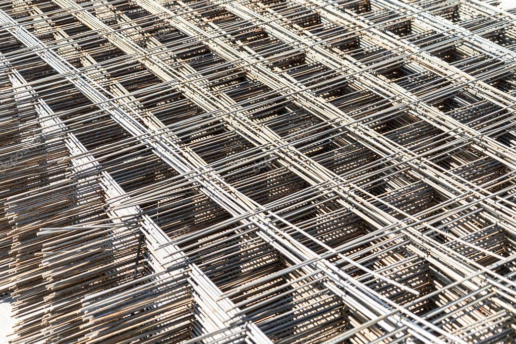 metal mesh for reinforcing concrete construction. Sale of metal mesh.