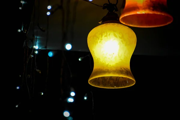 Lampadina Lampada Retrò Buio Sfondo Notte Lampione — Foto Stock