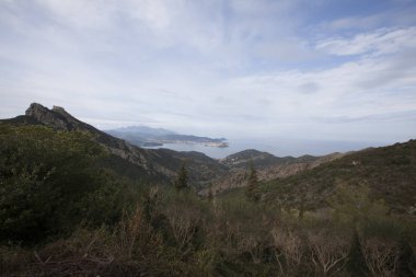 Güzel ve Retent Isolad'Elba