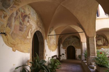 Anıtlar ve Umbria, açık havada Giano