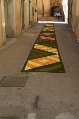 Cannara di Trevi anıtları