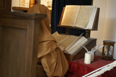 Cannara di Trevi anıtları