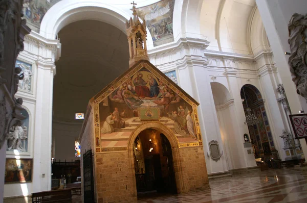 Ходити Санта Марія Degli Angeli — стокове фото