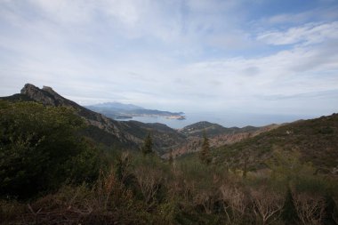 Elba Adası için yürüyüş