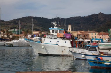 Elba Adası için yürüyüş