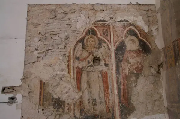 Cannara di Trevi anıtları
