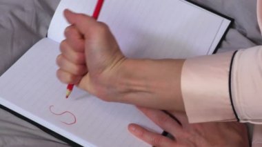 Yazma stres notebook Word'de