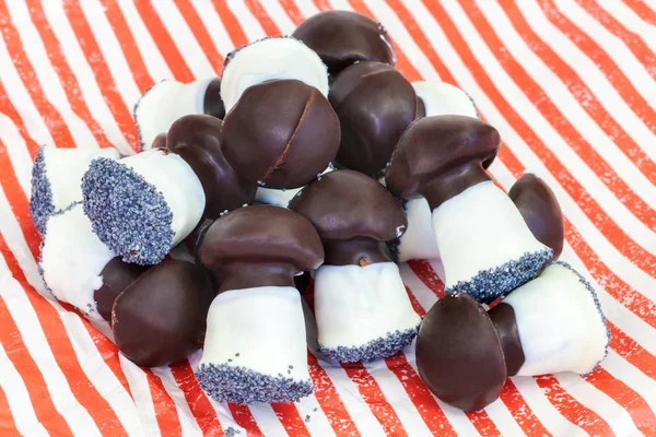 Galletas Champiñón Acristalado Blanco Top Chocolate — Foto de Stock