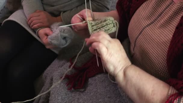 Grandmother Siting Coach Knitting — Stock Video