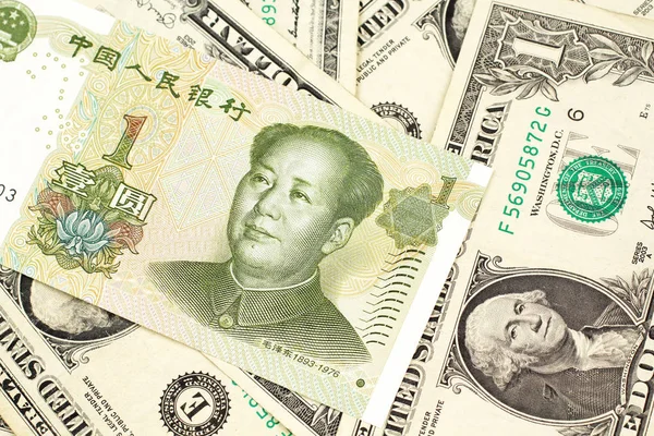 Grön Kinesisk Yuan Bank Note Närbild Makro Med Amerikanska Dollarsedlar — Stockfoto