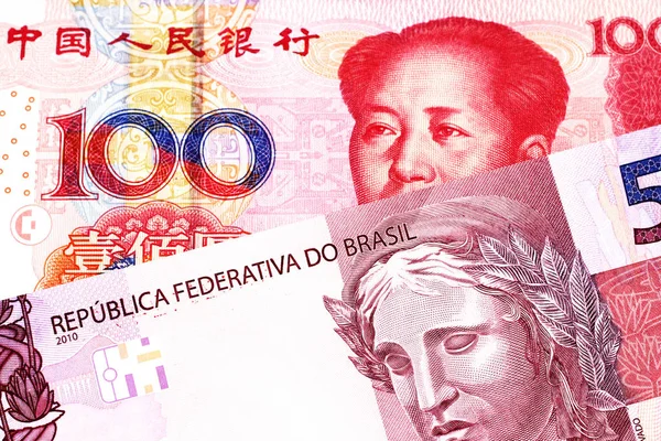 Billete Rojo Cien Yuanes Chinos Con Billete Rosa Púrpura Cinco — Foto de Stock