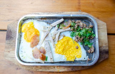 Kahvaltı yumurta tava