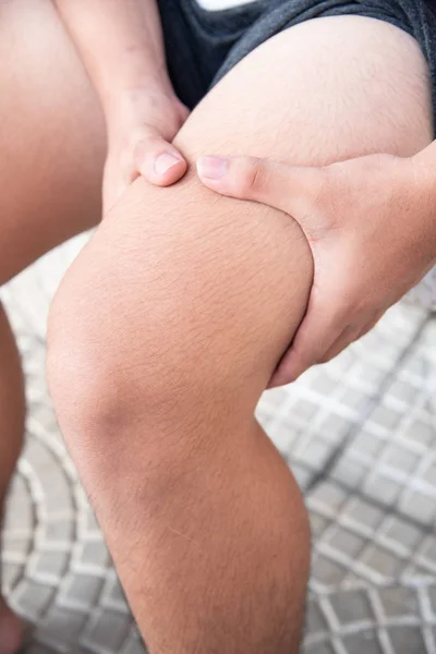 Lesão no joelho — Fotografia de Stock