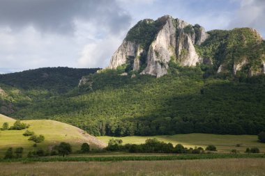 Rimetea köyü - ünlü hedef Transilvanya, Romanya üzerinden piatra secuiului ile trascau Dağları