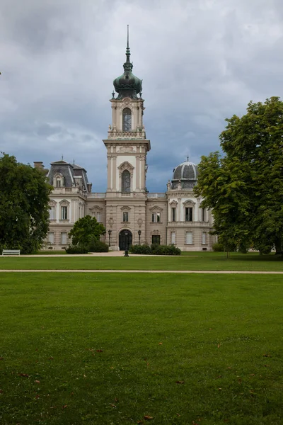 Schilderachtige Festetics Palace Gelegen Stad Keszthely Zala Hongarije Buurt Van — Stockfoto