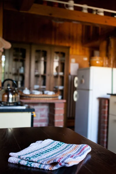 Blurred Rustic Kitchen Interior Focus Napkin Desk Space — Stock Photo, Image