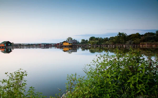 匈牙利Bokod湖上的浮村 — 图库照片