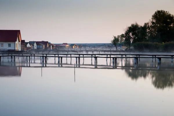 Drijvend Dorp Aan Het Bokod Meer Hongarije — Stockfoto