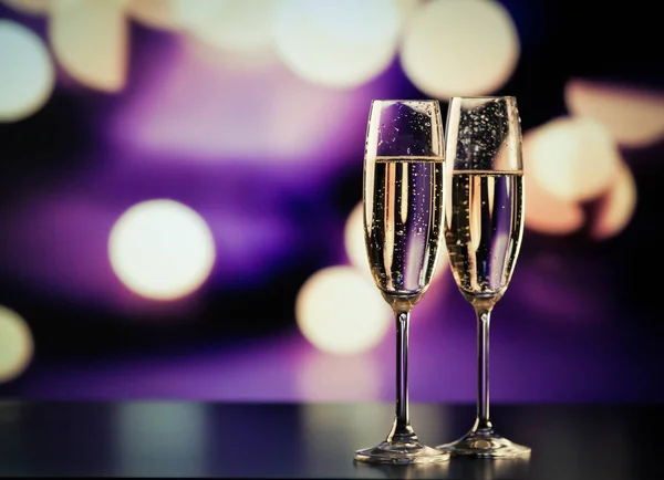 Two Champagne Glasses Ready Bring New Year — Stock Photo, Image