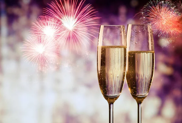 Due Bicchieri Champagne Pronti Nuovo Anno — Foto Stock