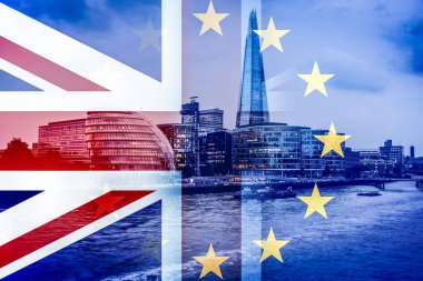 Brexit kavramı - bayraklar ve Londra çift pozlama