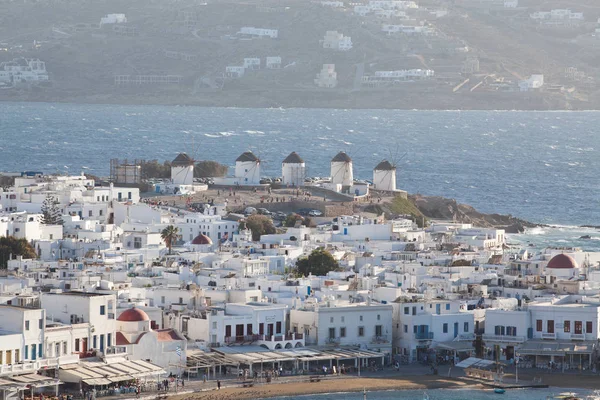 Vista Panorâmica Porto Cidade Mykonos Com Moinhos Vento Famosos Das — Fotografia de Stock